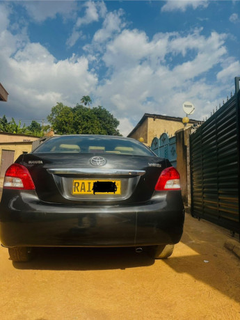 bere-368-2006-yaris-sedan-in-good-condition-is-available-for-sale-big-3