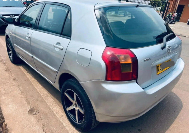 toyota-corolla-hatchback-automatic-for-sale-big-3