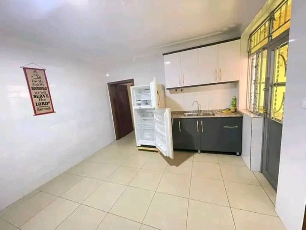 fully-furnished-house-for-rent-in-kibagabaga-on-2000usd-on-tarmac-road-in-vip-neighborhoods-good-location-big-5