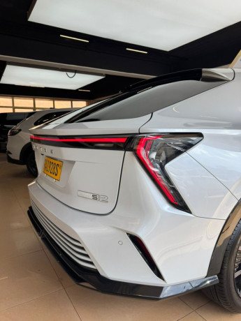 honda-ns2-2023-electric-vehicle-big-5