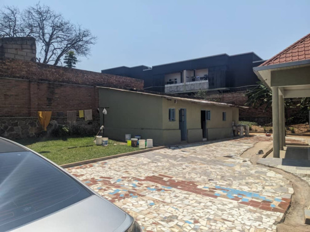 kigali-house-for-sale-in-kanombe-gasaraba-big-3