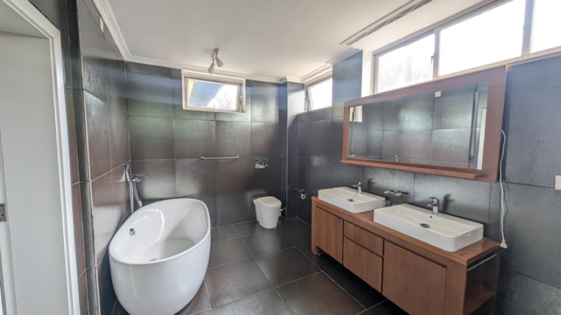 kigali-pool-house-for-rent-in-gacuriro-big-6