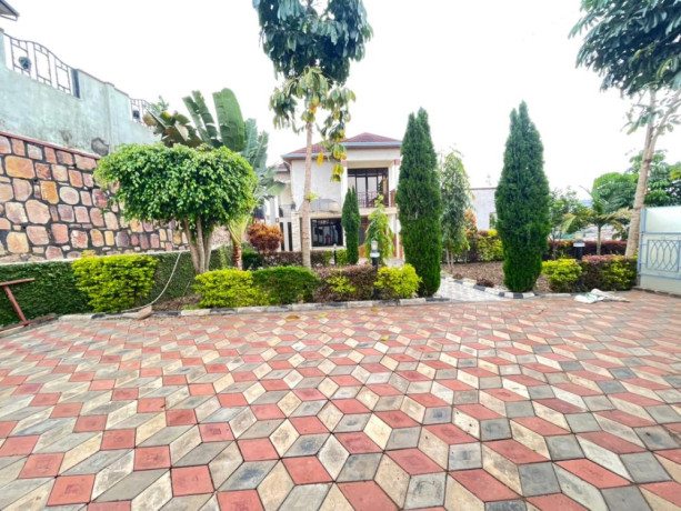 kibagabaga-unfurnished-house-for-rent-in-kigali-big-6