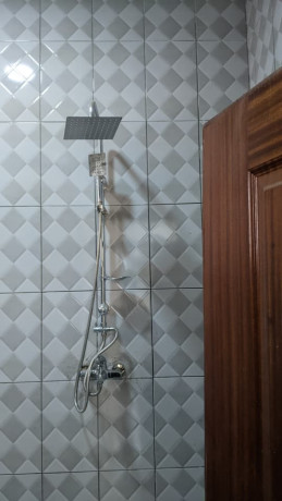 bk-02-gisozi-very-beautiful-and-new-unfurnished-modern-house-available-for-rent-big-4