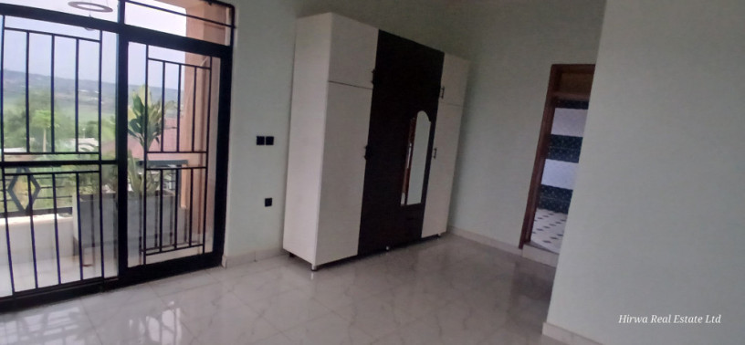 busanza-house-for-sale-big-3