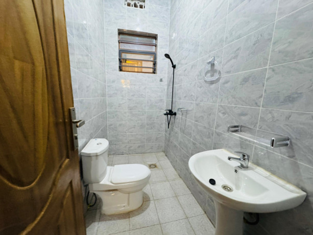 kigali-rwanda-house-for-rent-in-nyarugunga-big-2