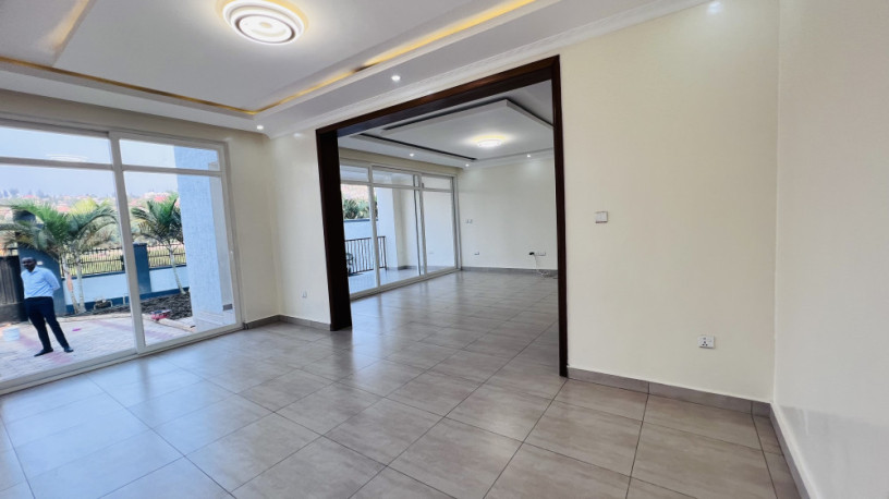 kibagabaga-very-nice-unfurnished-house-for-rent-big-4