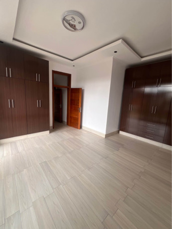 kimihurura-near-rdb-amazing-big-villa-for-sale-at-450millions-tel-big-8