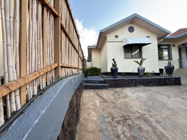 gacuriro-umucyo-estate-furnished-house-for-rent-in-kigali-big-6