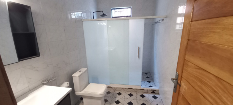 house-for-sale-in-kanombe-big-5