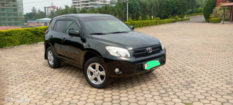 toyota-rav4-big-1