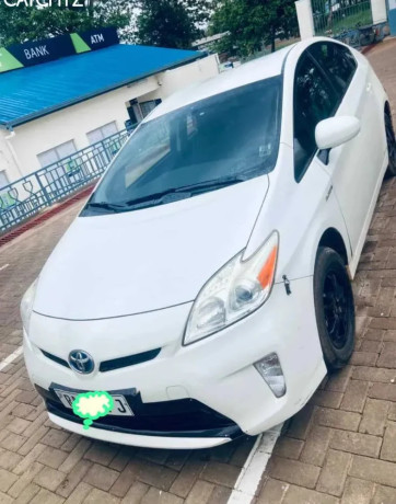 toyota-prius-automatic-hybrid-2013-for-sale-big-1