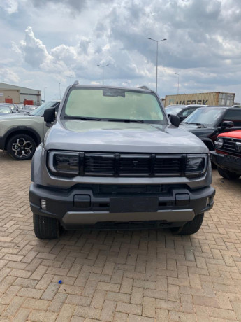 bs-22-sleek-toyota-rav-hybrid-jeep-for-sale-big-1