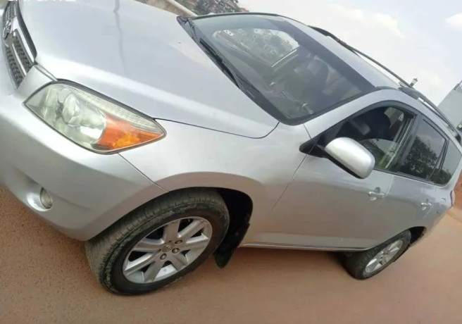 toyota-rav4-big-1