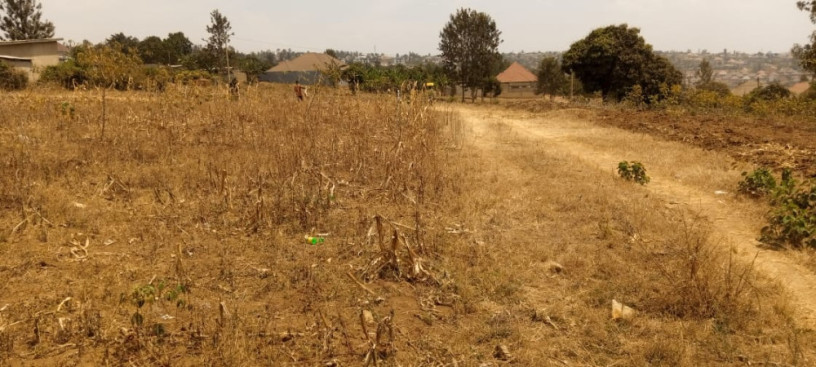 busanza-plot-for-sale-big-1