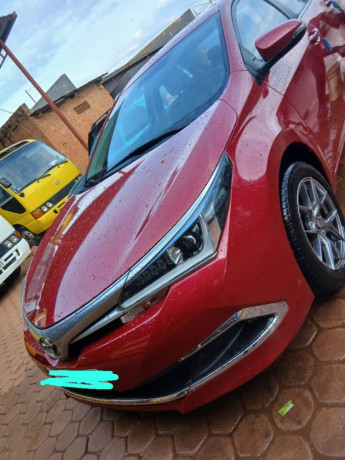 toyota-corolla-big-1