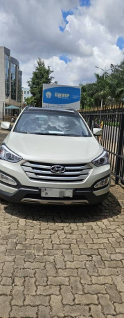 hyundai-santafe-big-2