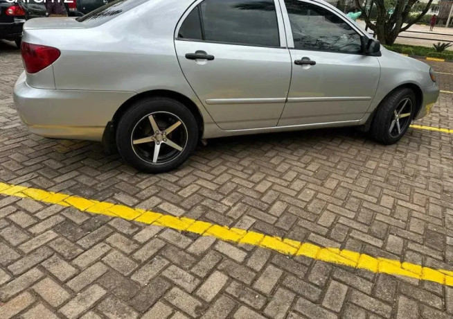 toyota-corolla-ce-big-1