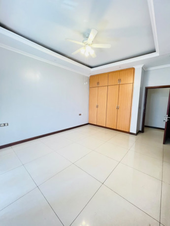 this-is-beautiful-unfurnished-house-for-rent-in-kacyiru-big-10