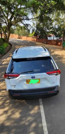 toyota-rav-4-hybrid-for-sale-big-4
