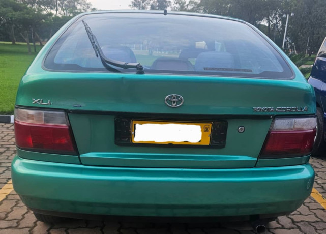 toyota-corolla-big-3