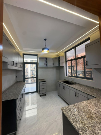 new-house-for-sale-in-kicukiro-kagarama-big-3