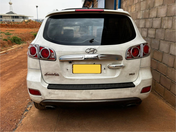 ep-085-hyundai-santa-fee-hyundai-santa-fee-2007-model-full-options-for-sale-big-4