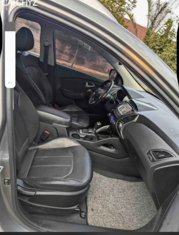 hyundai-tucson-2013-for-sale-big-3