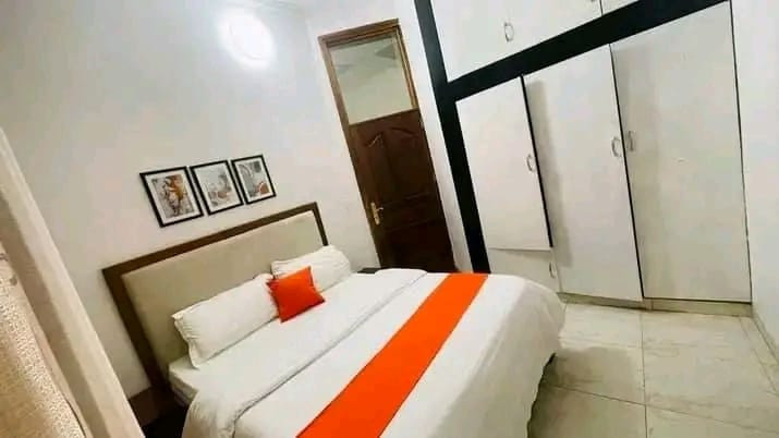fully-furnished-apartment-for-rent-in-kimihurura-gishushu-near-rdb-on-tarmac-road-in-good-location-big-5